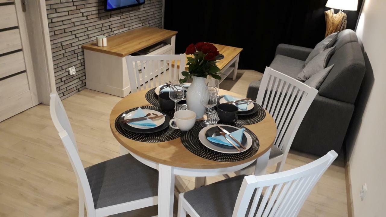 Apartament Oliwka Z Prywatnym Miejscem Postojowym Kołobrzeg Eksteriør billede