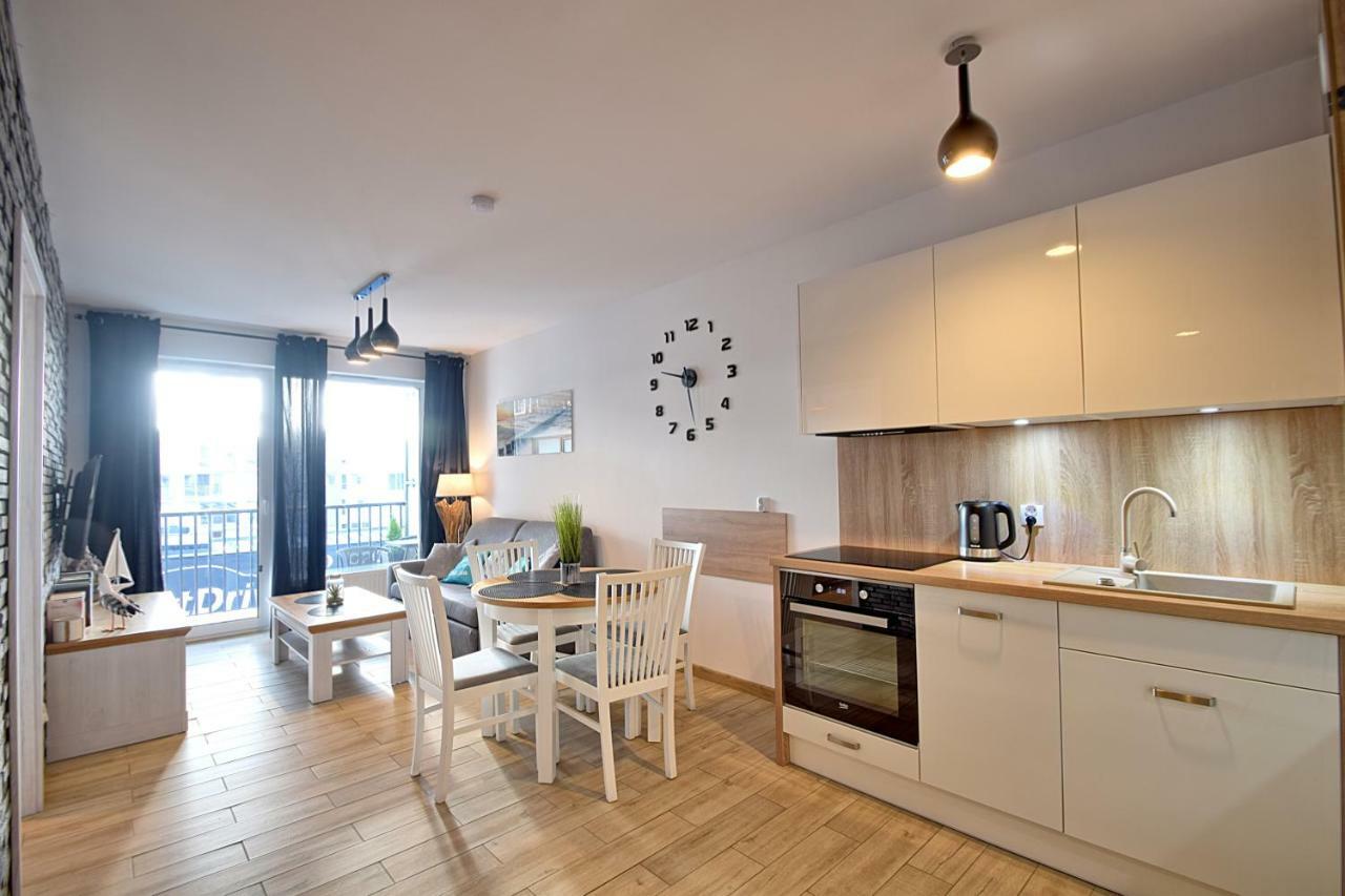 Apartament Oliwka Z Prywatnym Miejscem Postojowym Kołobrzeg Eksteriør billede